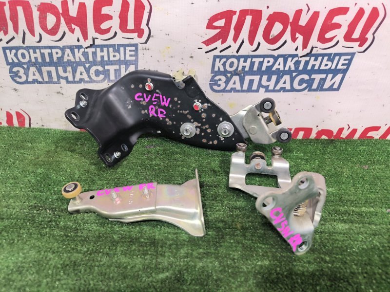 Ролик раздвижной двери MITSUBISHI DELICA D5 CV5W 4B12 задний правый (б/у)