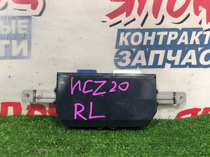 Блок управления дверьми TOYOTA RAUM NCZ20 1NZ-FE задний левый (б/у)