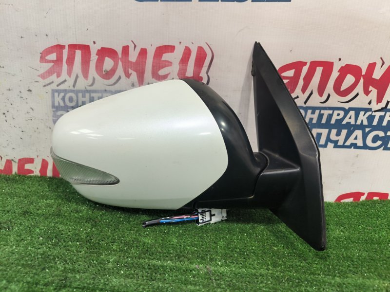 Зеркало MITSUBISHI OUTLANDER CW5W 4B12 2009 правое (б/у)