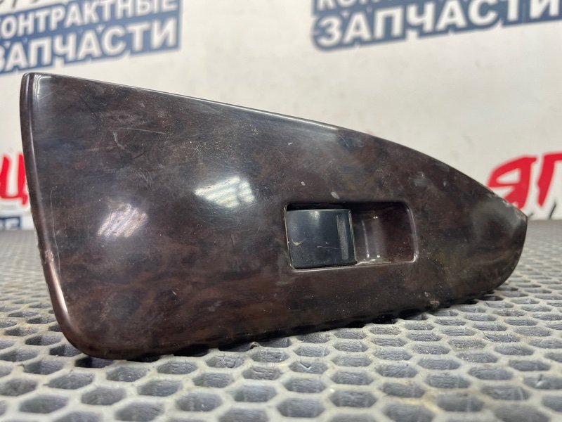 Накладка кнопки стеклоподъемника TOYOTA CRESTA JZX90 1JZ-GE 1995 передняя левая (б/у)
