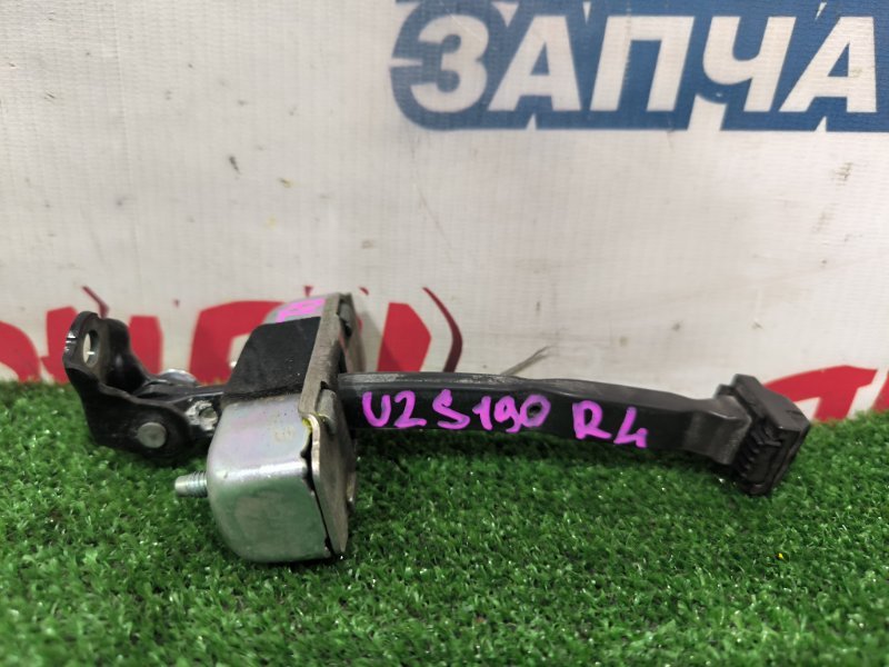 Ограничитель двери LEXUS GS430 UZS190 3UZ-FE задний (б/у)