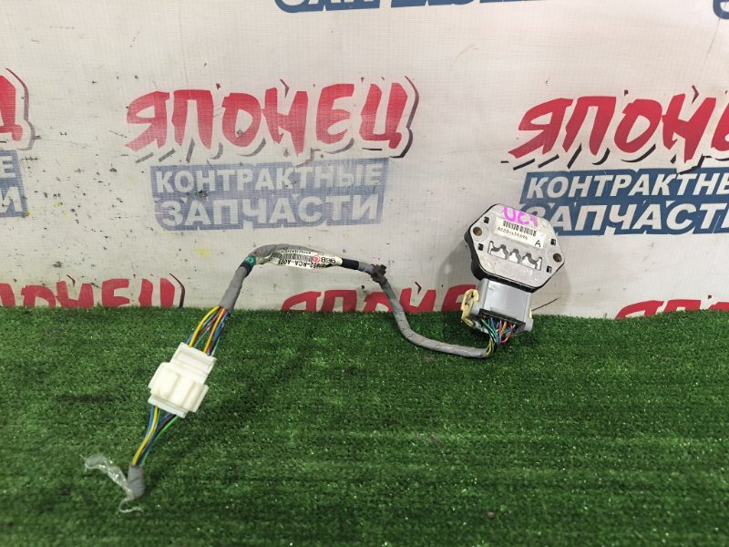 Блок управления вентилятором охлаждения HONDA INSPIRE UC1 J30A (б/у)