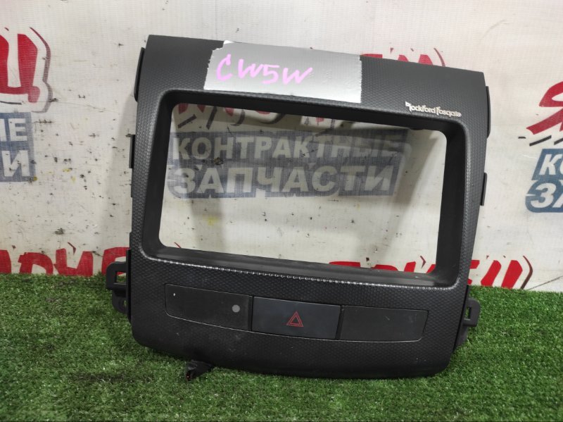 Консоль магнитофона MITSUBISHI OUTLANDER CW5W 4B12 (б/у)