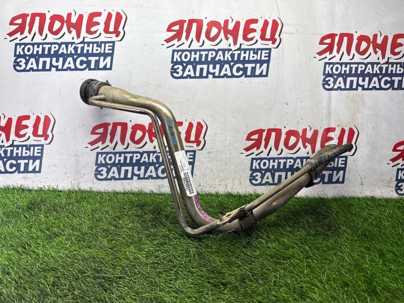 Горловина топливного бака TOYOTA PLATZ NCP12 1NZ-FE (б/у)