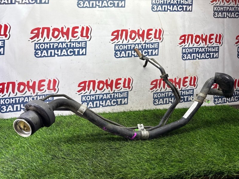 Горловина топливного бака TOYOTA COROLLA FIELDER NZE141 1NZ-FE (б/у)