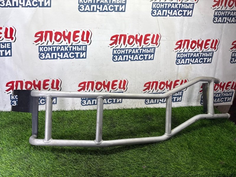 Лестница MITSUBISHI DELICA PD6W 6G72 (б/у)