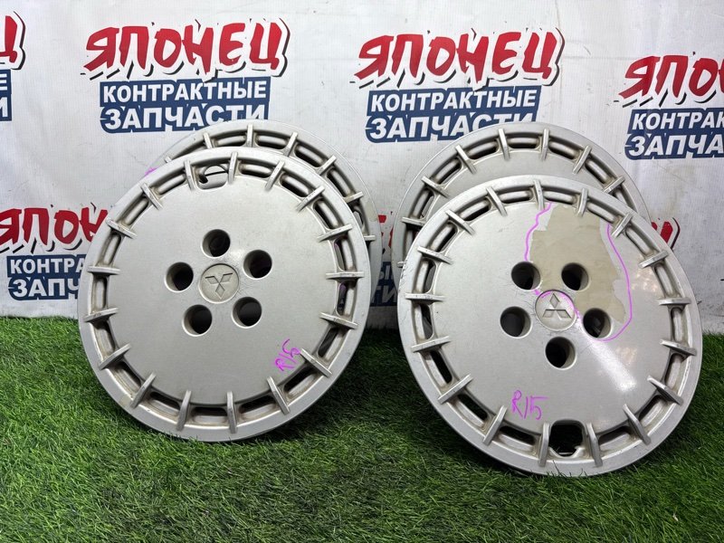 Колпаки MITSUBISHI DIAMANTE F31A 6G73 (б/у)