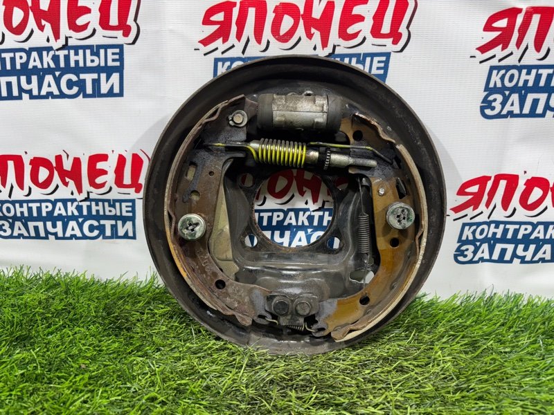 Механизм стояночного тормоза TOYOTA BB NCP31 1NZ-FE задний правый (б/у)