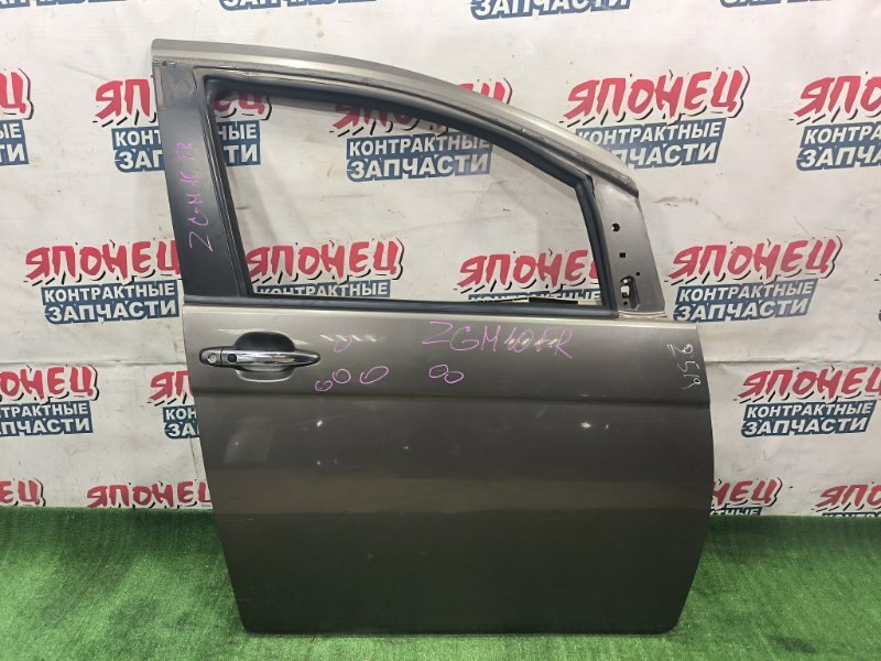 Дверь TOYOTA ISIS ZGM10 2ZR-FAE 2009 передняя правая (б/у)
