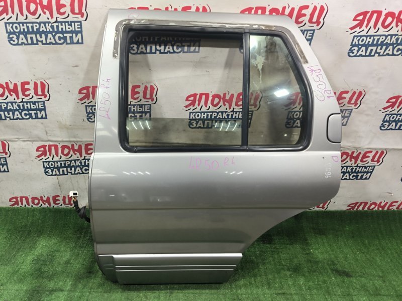 Дверь NISSAN TERRANO LR50 VG33E 1998 задняя левая (б/у)