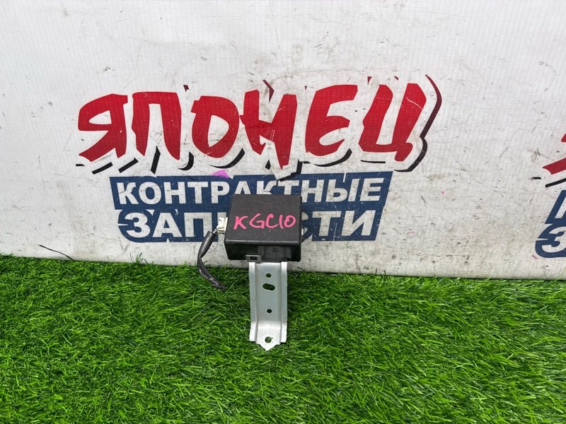 Блок управления дверьми TOYOTA PASSO KGC10 1KR-FE (б/у)