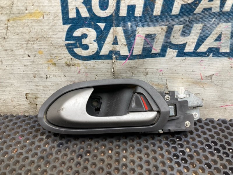 Ручка двери внутренняя HONDA CIVIC FD3 R18A задняя левая (б/у)