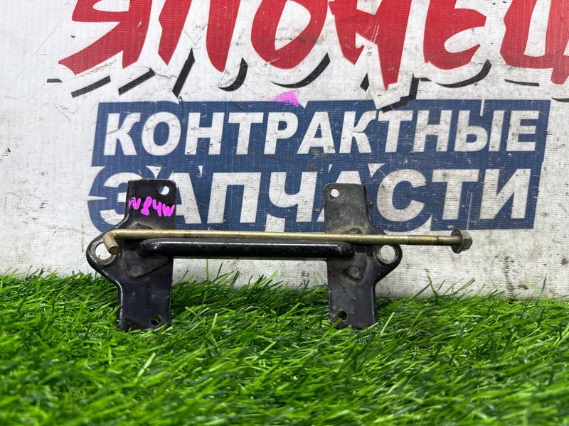 Крепление аккумулятора MITSUBISHI CHARIOT GRANDIS N84W 4G64 (б/у)