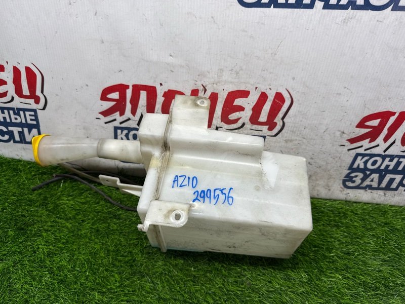 Бачок стеклоомывателя NISSAN CUBE AZ10 CGA3DE (б/у)