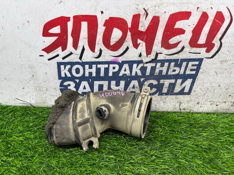 Патрубок воздушного фильтра MAZDA BONGO SK82M F8 (б/у)