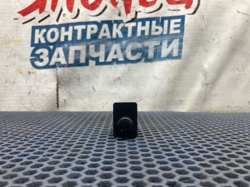 Кнопка открывания багажника TOYOTA WINDOM MCV30 1MZ-FE 2004 (б/у)