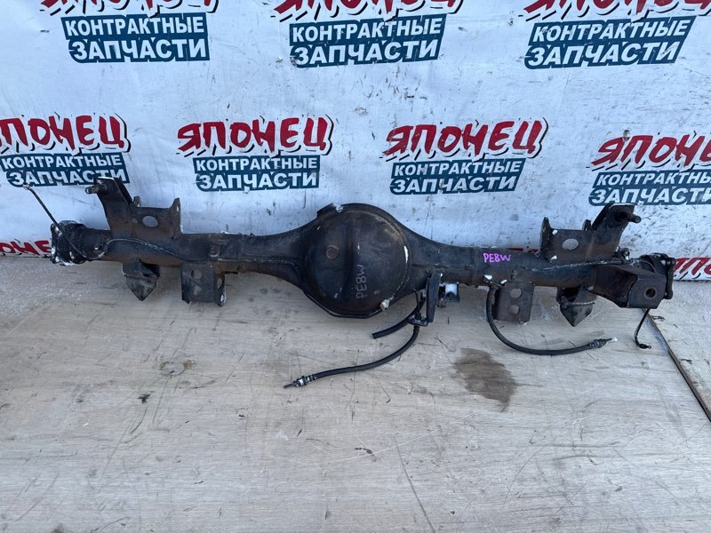 Чулок моста MITSUBISHI DELICA PE8W 4M40 задний (б/у)