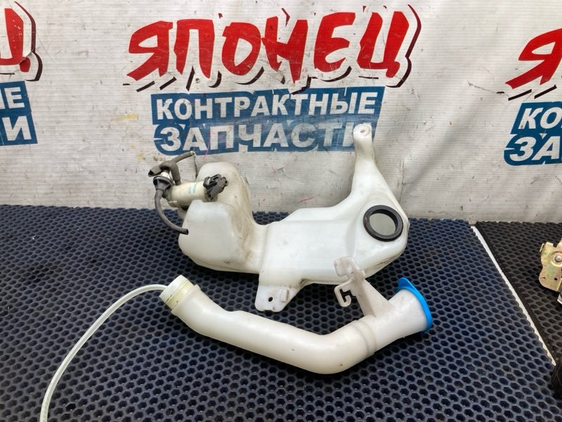 Бачок стеклоомывателя HONDA FIT GE6 L13A (б/у)