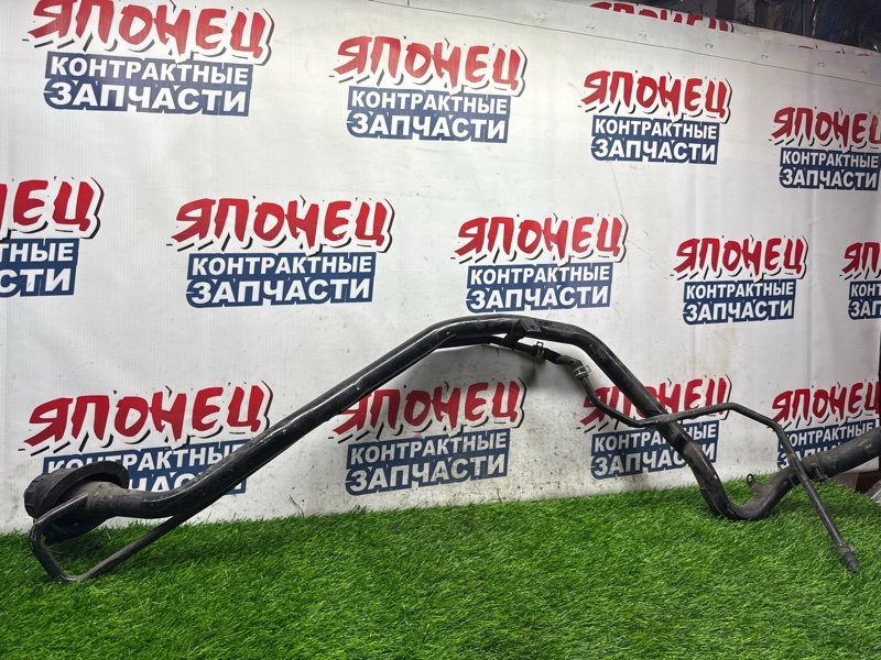 Горловина топливного бака MITSUBISHI DELICA D5 CV5W 4B12 (б/у)