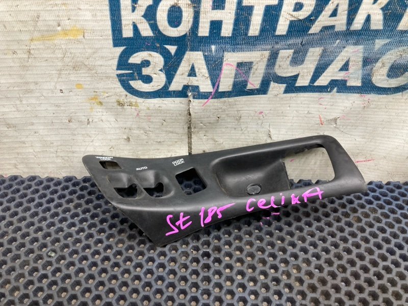 Накладка ручки двери TOYOTA CELICA ST185 3S-GTE правая (б/у)