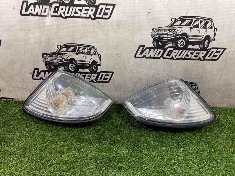 Габарит TOYOTA LAND CRUISER UZJ100 2UZ-FE передний (б/у)