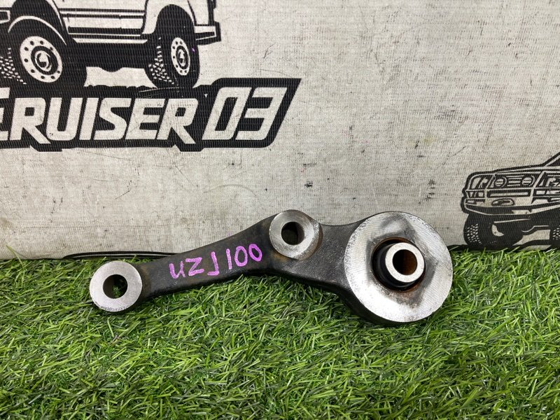 Крепление редуктора TOYOTA LAND CRUISER UZJ100 2UZ-FE переднее (б/у)
