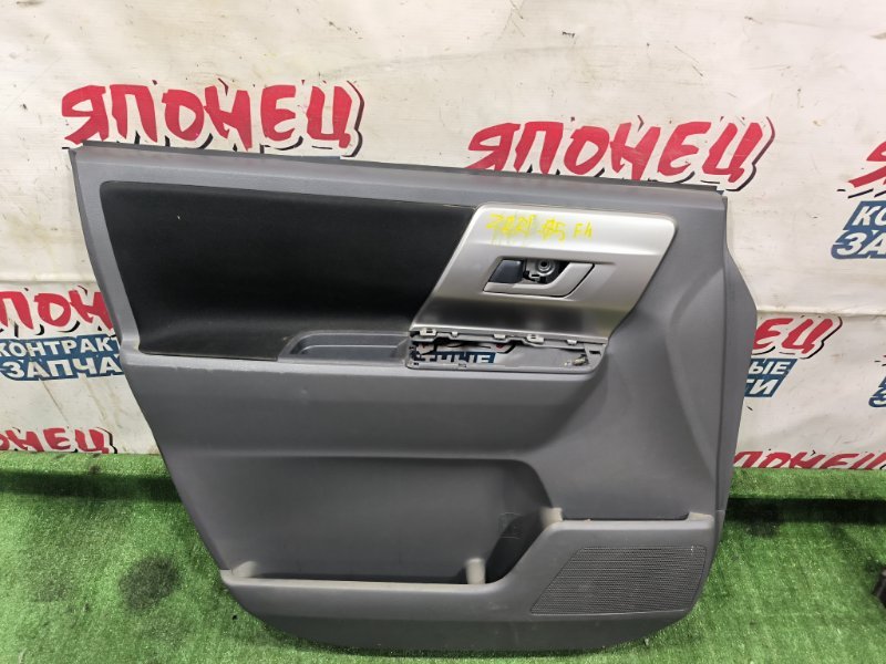 Обшивка двери TOYOTA NOAH ZRR75 3ZR-FAE передняя левая (б/у)