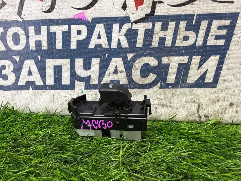Кнопка стеклоподъемника TOYOTA WINDOM MCV30 1MZ-FE задняя (б/у)