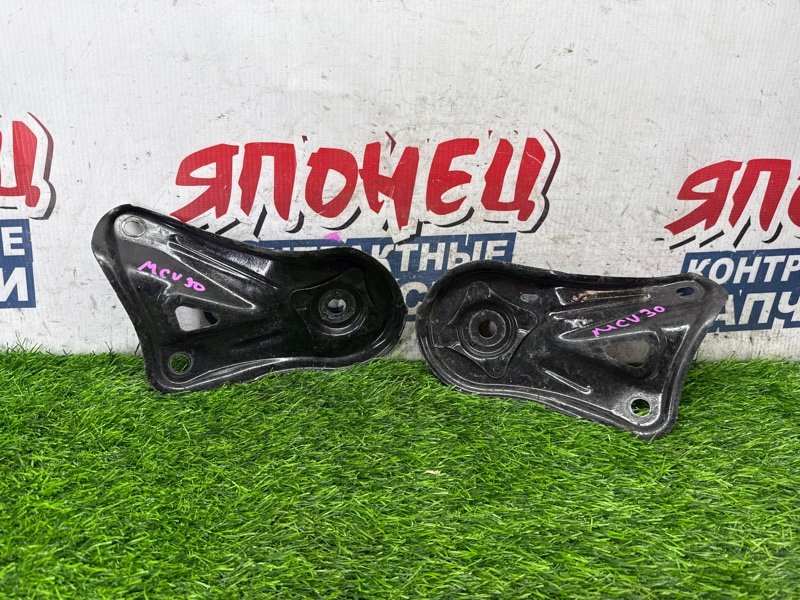 Крепление балки подвески TOYOTA WINDOM MCV30 1MZ-FE переднее (б/у)