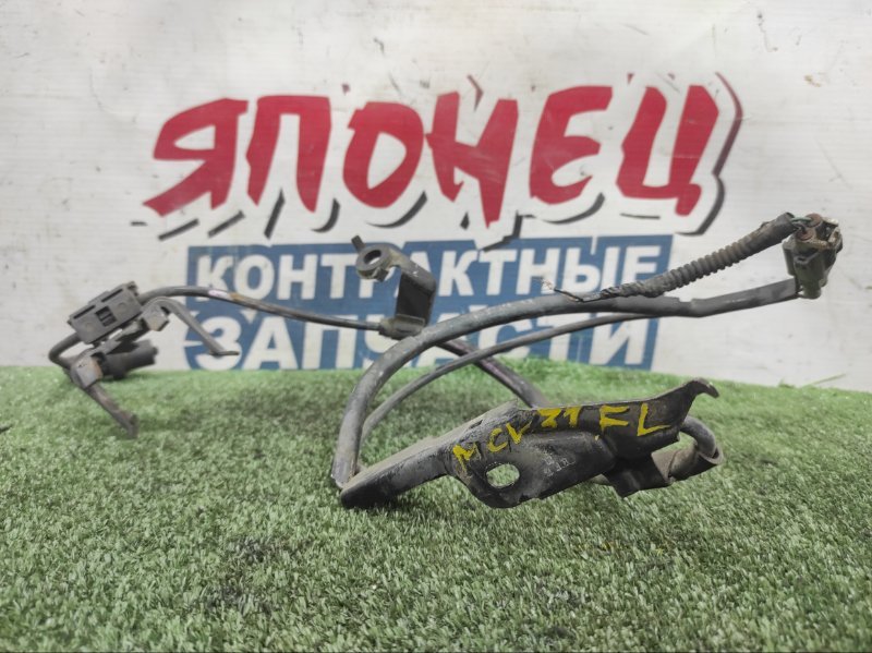 Датчик abs TOYOTA HARRIER MCU31 1MZ-FE передний левый (б/у)