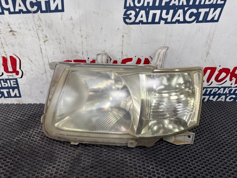 Фара TOYOTA PROBOX NCP59 1NZ-FE левая (б/у)