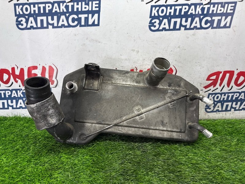 Интеркулер TOYOTA HIACE KZH120 1KZ-TE (б/у)