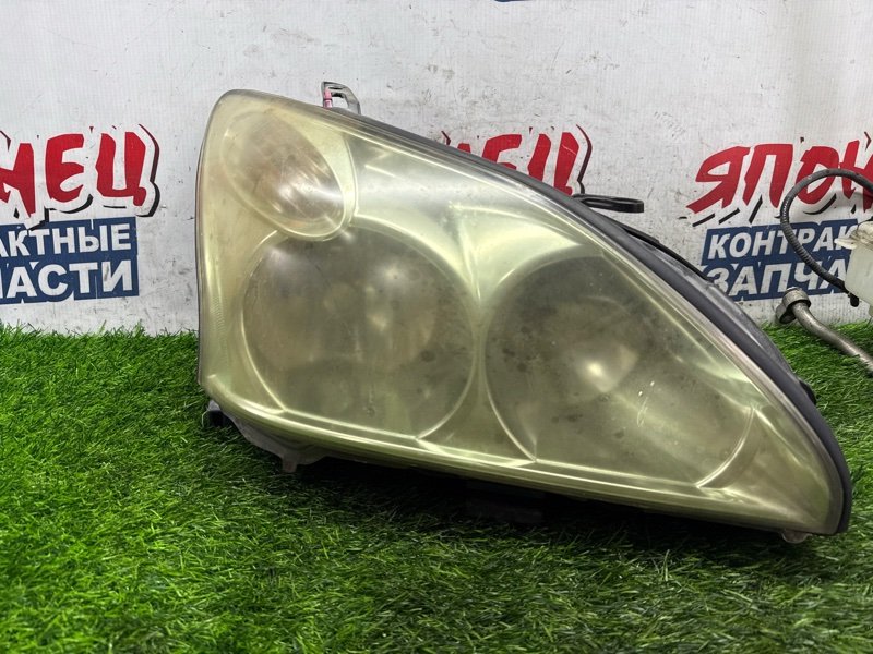 Фара TOYOTA HARRIER MCU35 1MZ-FE передняя правая (б/у)