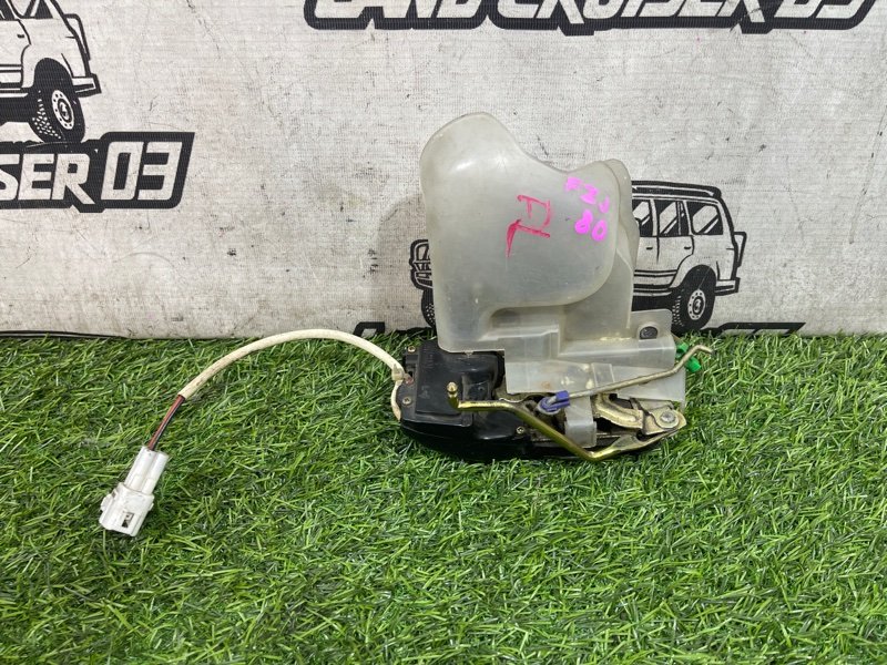 Замок двери TOYOTA LAND CRUISER FZJ80 1FZ-FE передний левый (б/у)