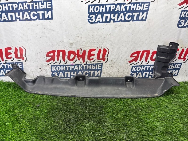 Защита радиатора MITSUBISHI GALANT EA1A 4G93 (б/у)