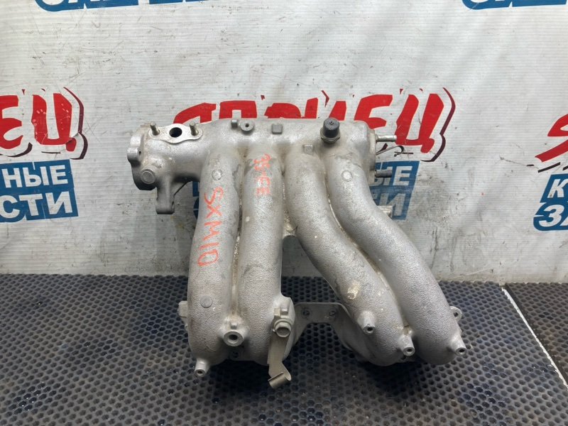 Коллектор впускной TOYOTA IPSUM SXM10 3S-FE (б/у)