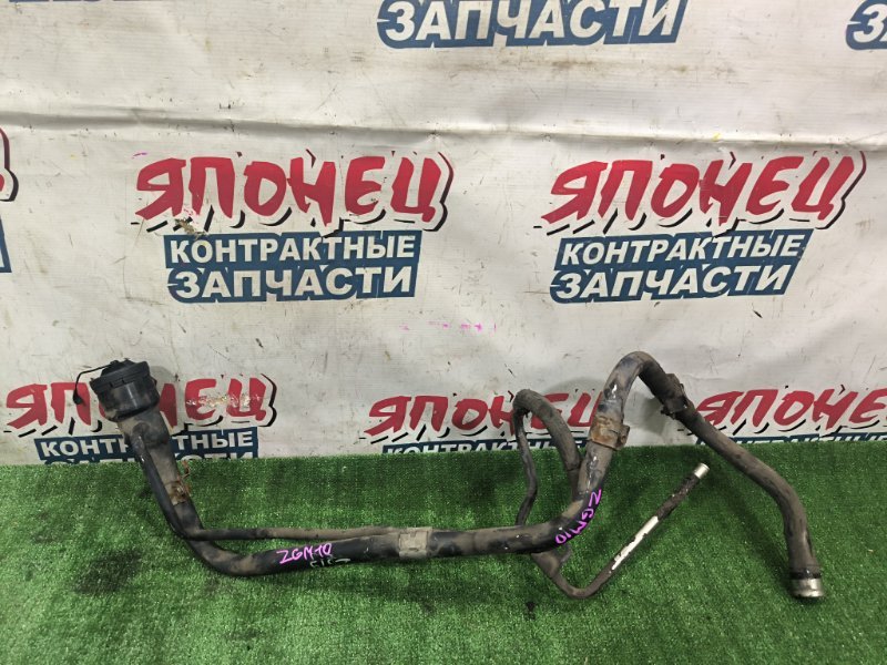 Горловина топливного бака TOYOTA ISIS ZGM10 2ZR-FAE (б/у)