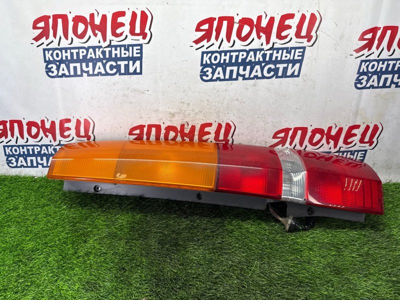 Стоп-сигнал HONDA STEPWGN RF3 K20A задний правый (б/у)