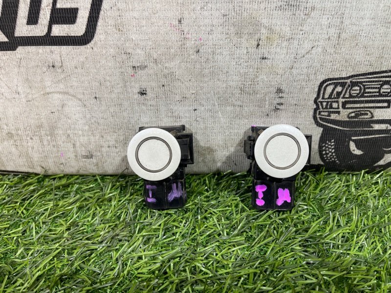 Датчик парктроника TOYOTA LAND CRUISER UZJ200 2UZ-FE (б/у)