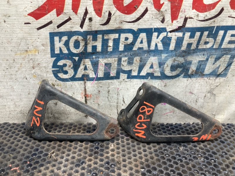 КРОНШТЕЙН ВЫПУСКНОГО КОЛЛЕКТОРА TOYOTA SIENTA NCP81 1NZ-FE (б/у)