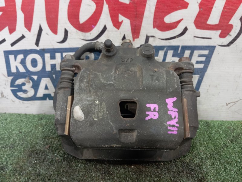 Суппорт NISSAN WINGROAD WFY11 QG15DE передний правый (б/у)