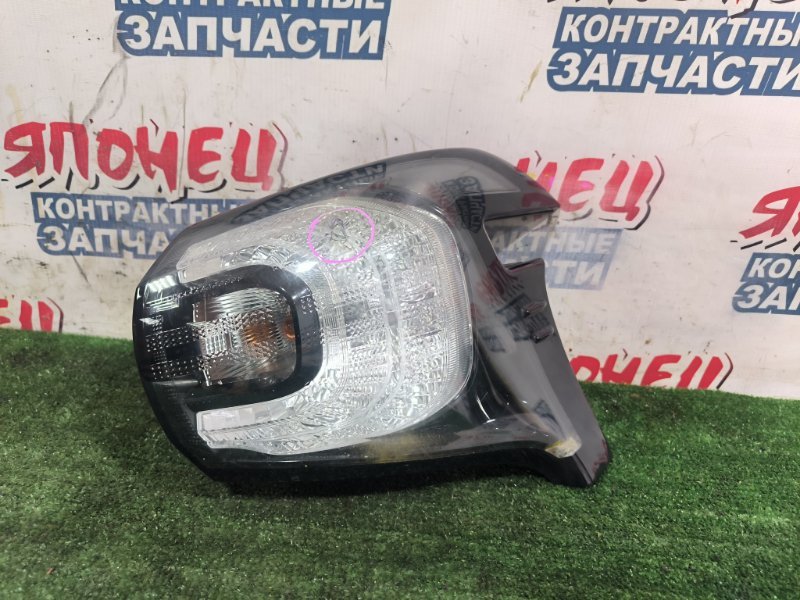 Стоп-сигнал TOYOTA SIENTA NHP170 1NZ-FXE задний правый (б/у)