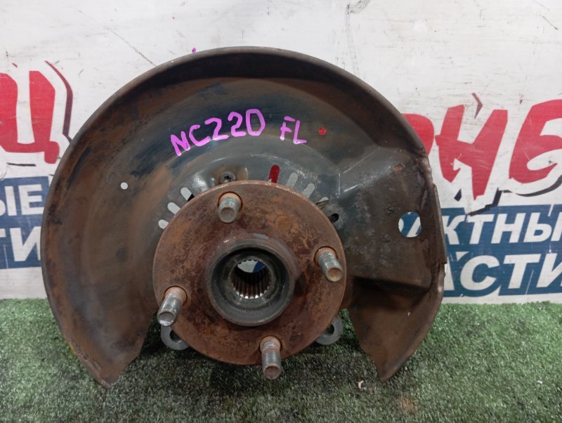 Ступица TOYOTA RAUM NCZ20 1NZ-FE передняя левая (б/у)