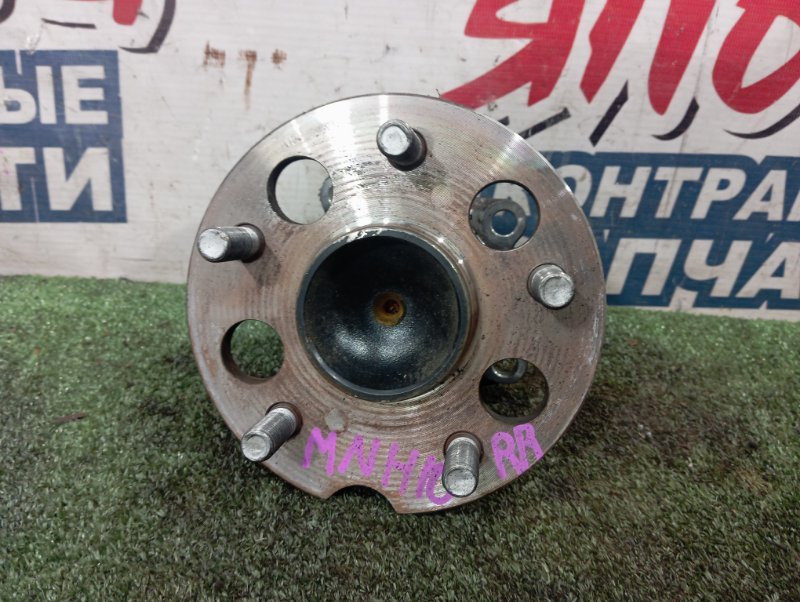 Ступица TOYOTA ALPHARD MNH10 1MZ-FE задняя (б/у)