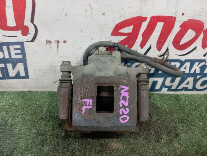 Суппорт TOYOTA RAUM NCZ20 1NZ-FE передний левый (б/у)