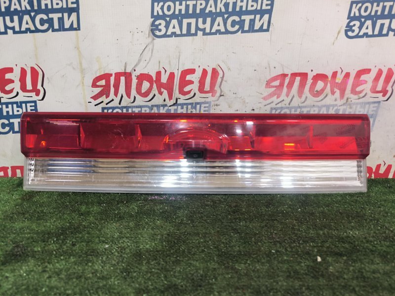 Вставка багажника MITSUBISHI DELICA D5 CV5W 4B12 (б/у)