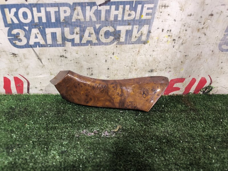 Накладка на центральную консоль HONDA INSPIRE UC1 J30A (б/у)