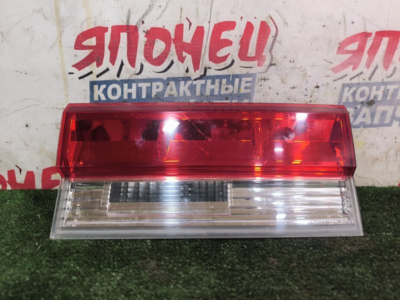 Вставка багажника MITSUBISHI DELICA D5 CV5W 4B12 правая (б/у)