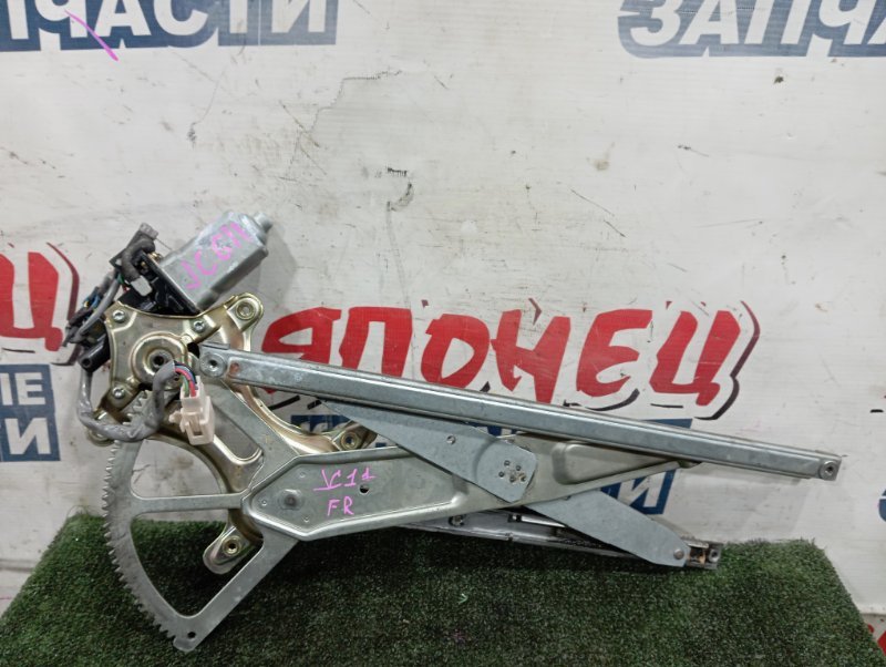 Стеклоподъемник TOYOTA PROGRES JCG11 2JZ-GE передний правый (б/у)