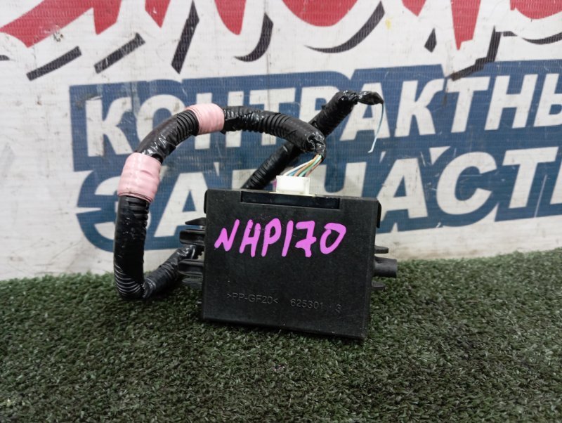 Блок иммобилайзера TOYOTA SIENTA NHP170 1NZ-FXE (б/у)